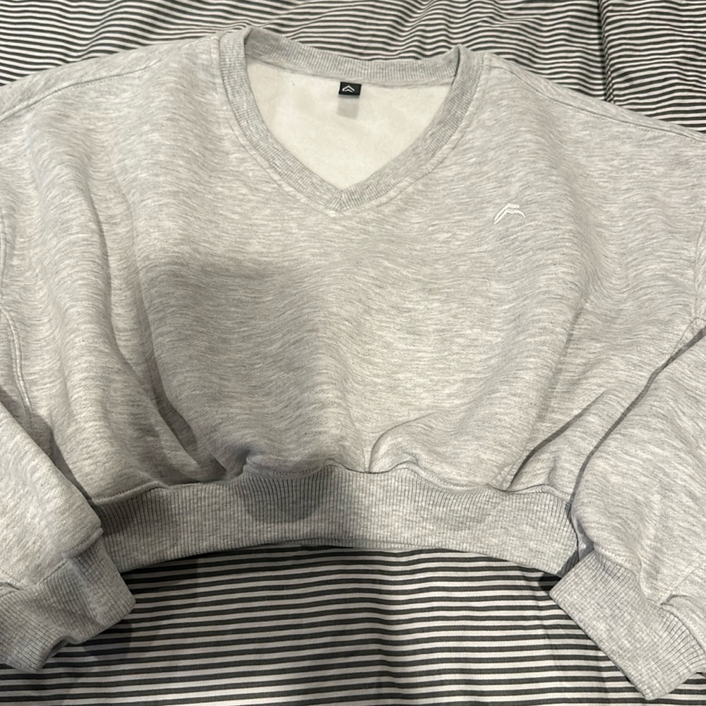 Oner Active All-Day Oversized Cropped Sweater in Grey Marl